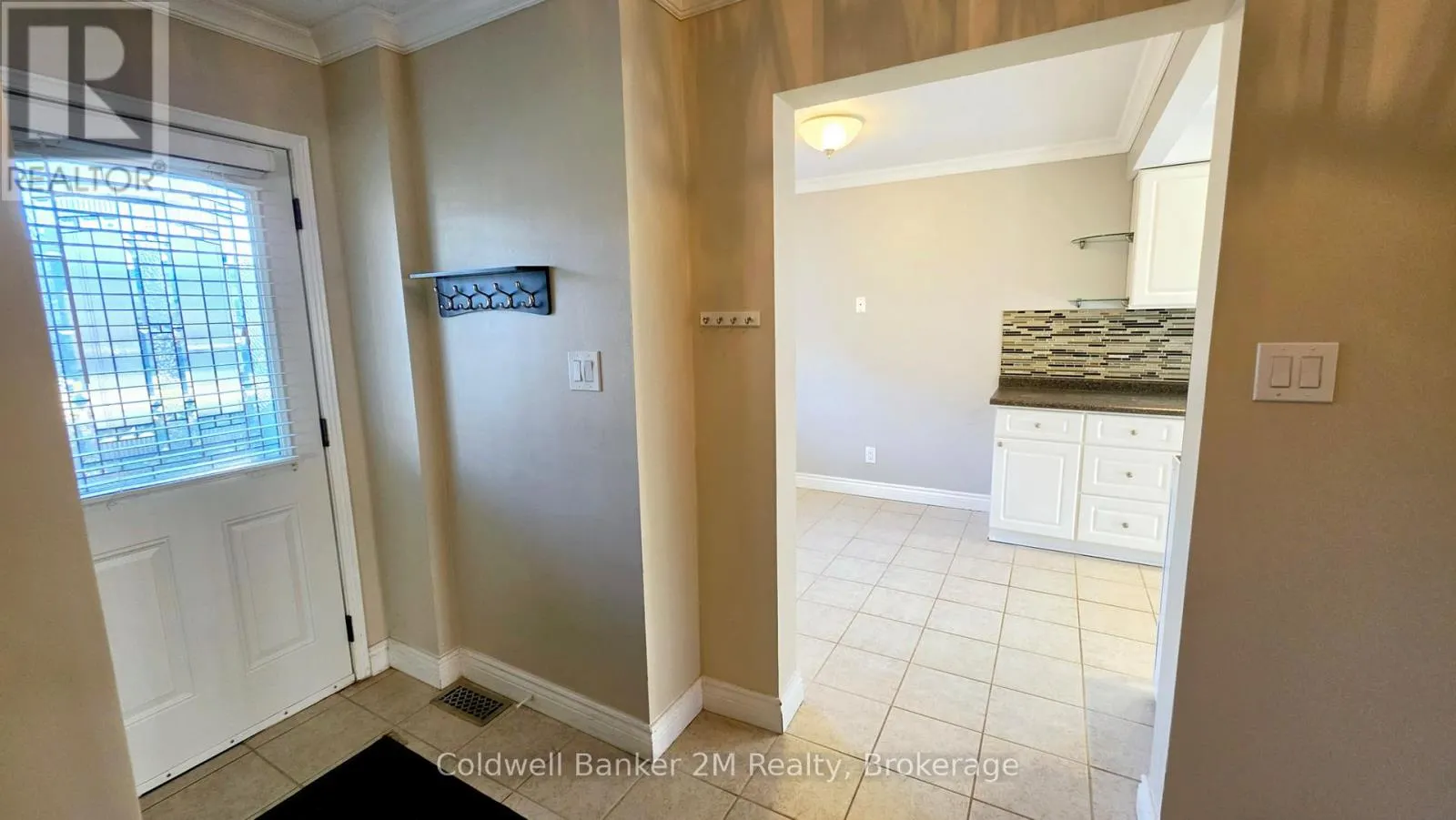 852 ATTERSLEY DRIVE