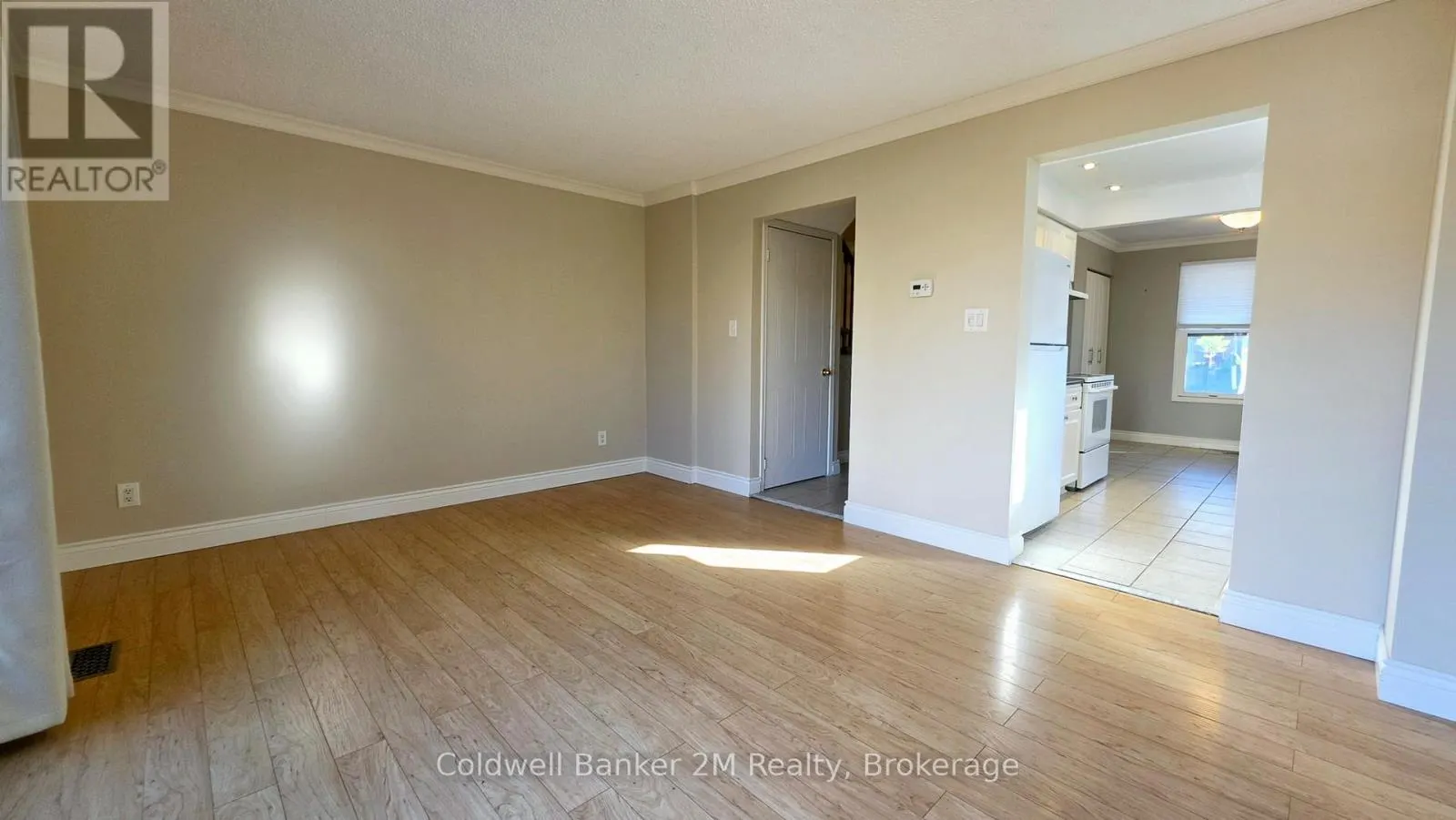 852 ATTERSLEY DRIVE