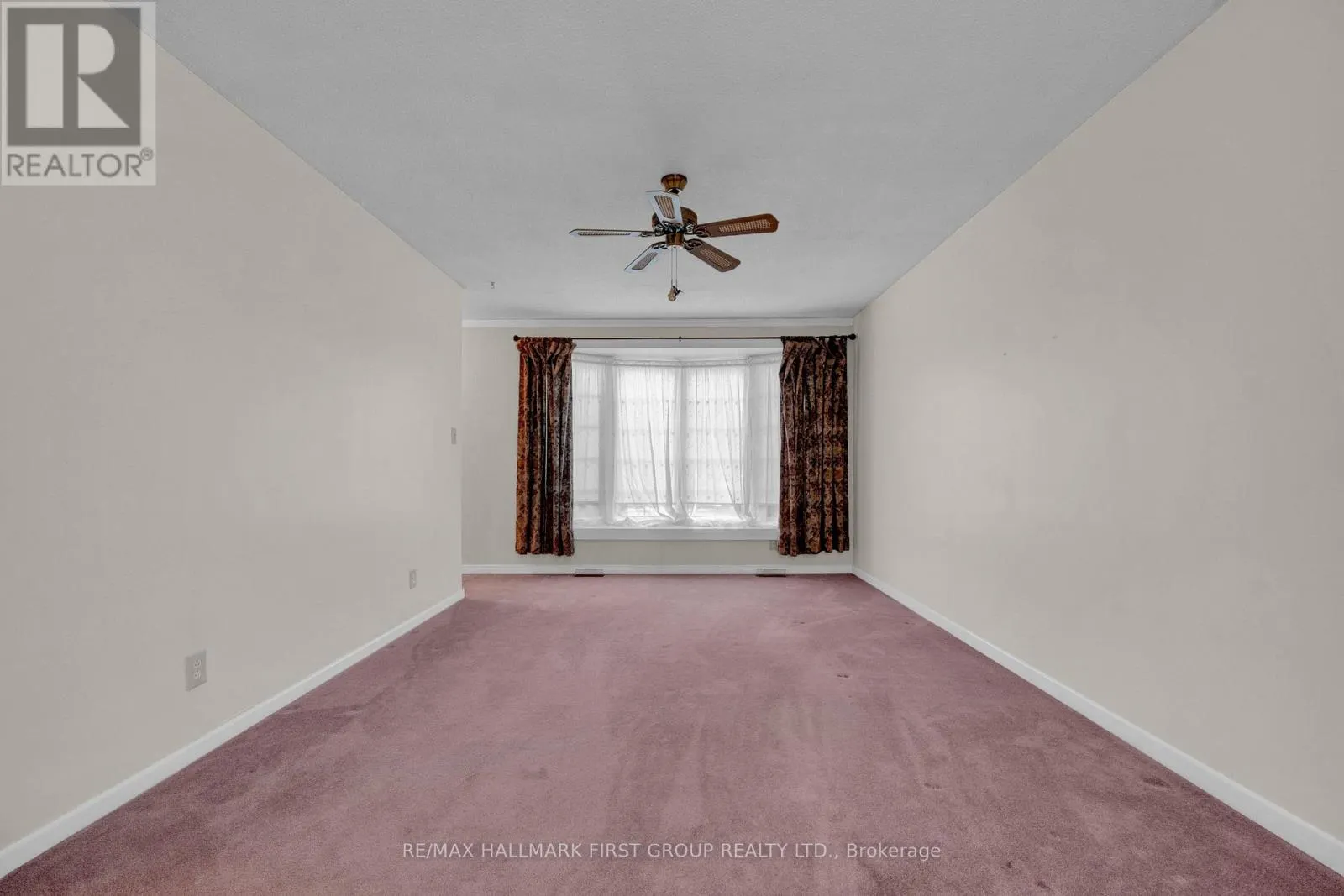 35 TULLOCH DRIVE