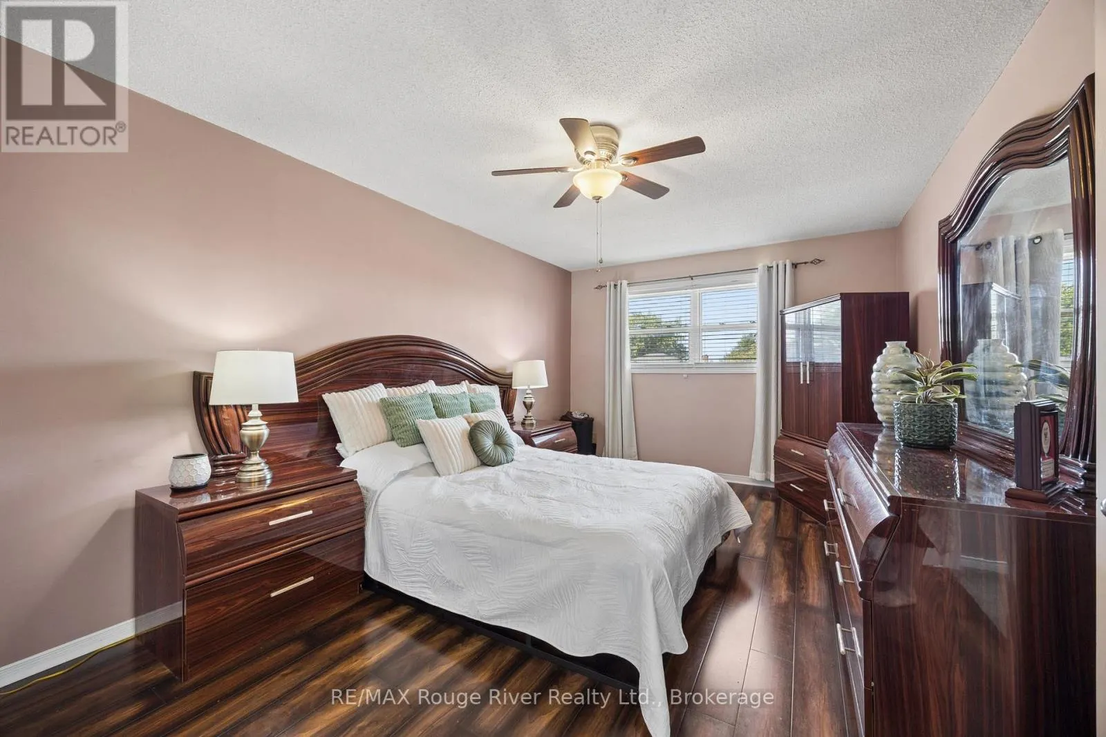 263 GLEN HILL DRIVE
