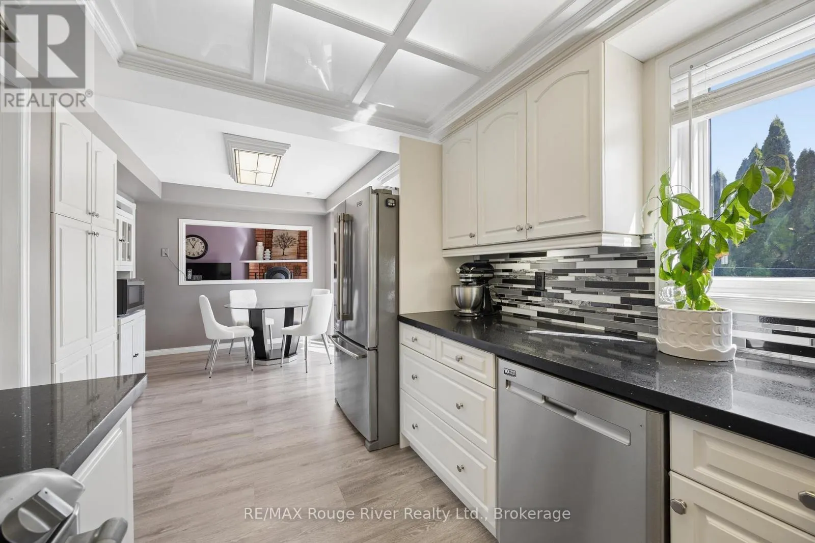263 GLEN HILL DRIVE