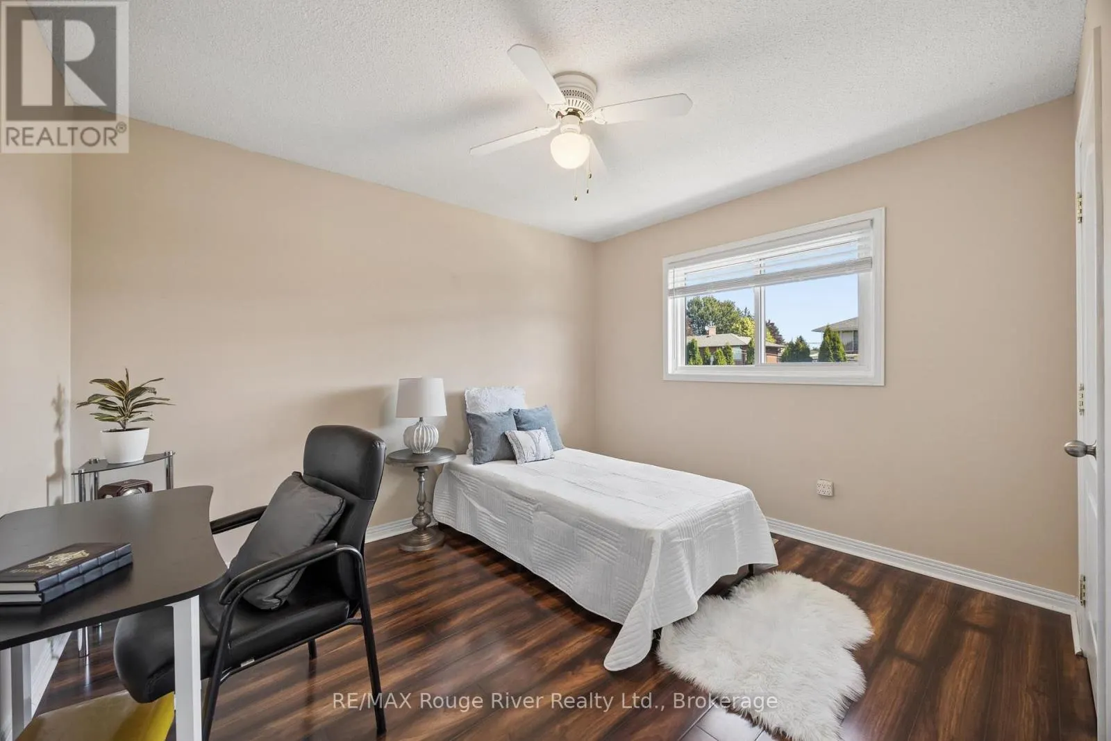 263 GLEN HILL DRIVE