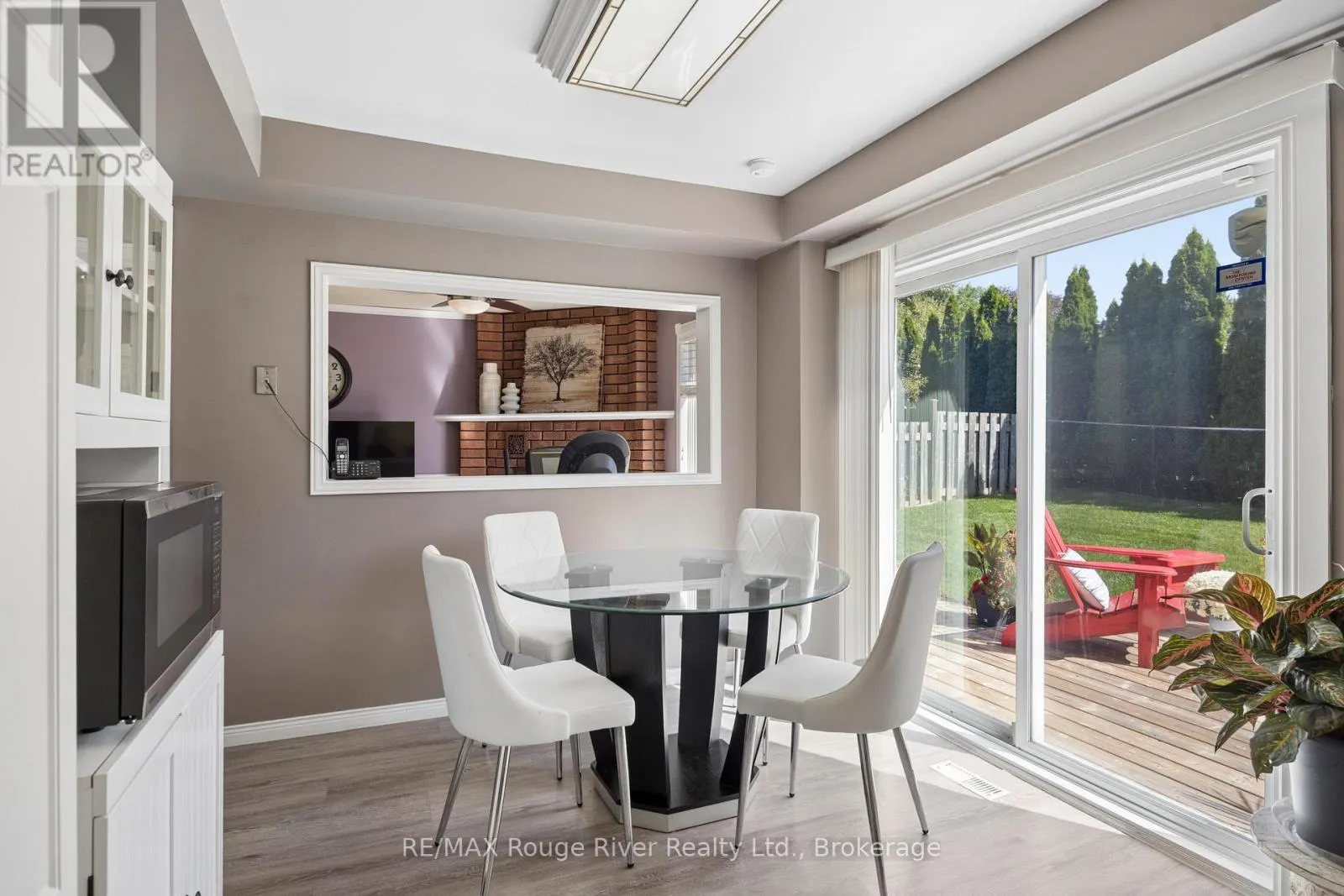 263 GLEN HILL DRIVE