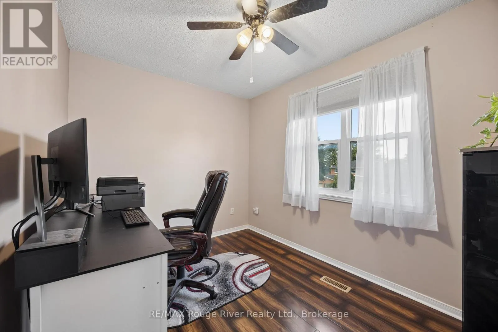 263 GLEN HILL DRIVE