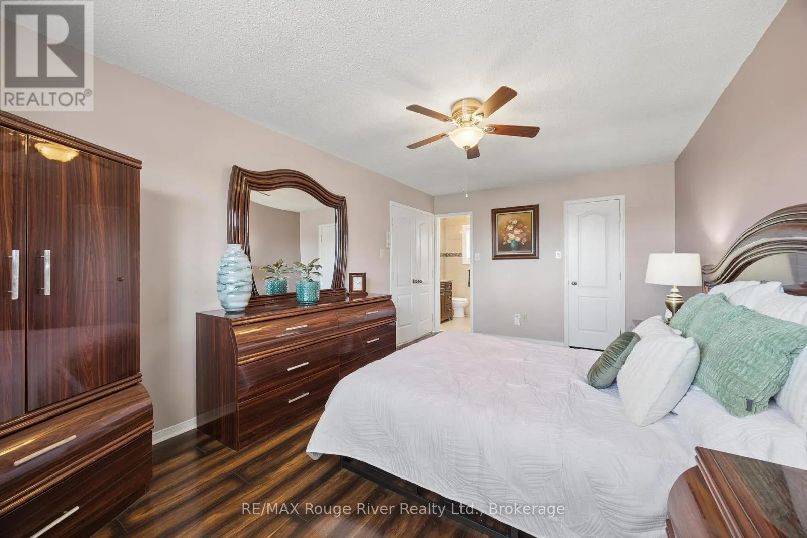 263 GLEN HILL DRIVE