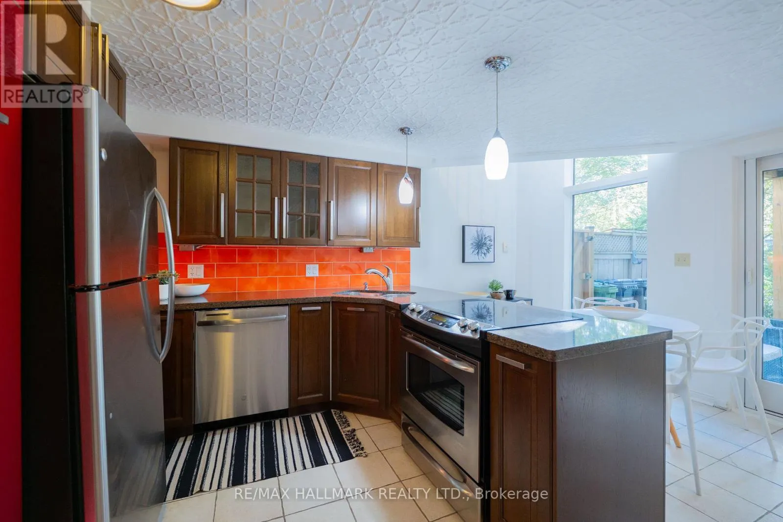 311 BAIN AVENUE