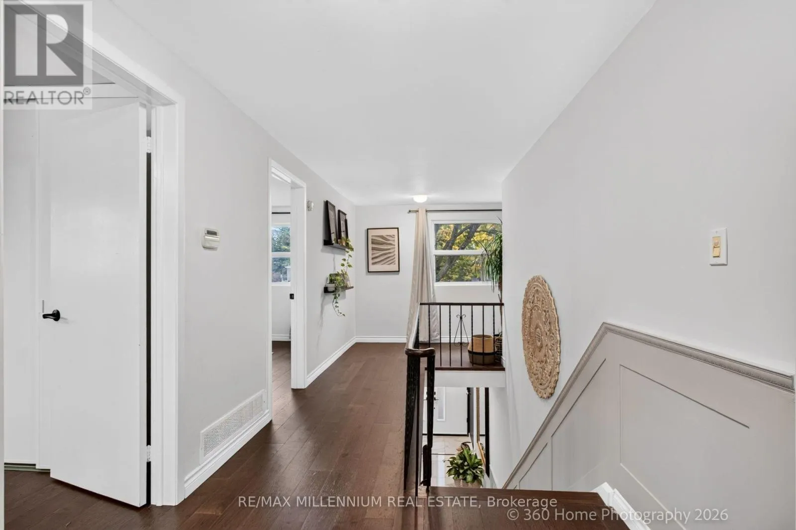 15 MARBLEMOUNT CRESCENT