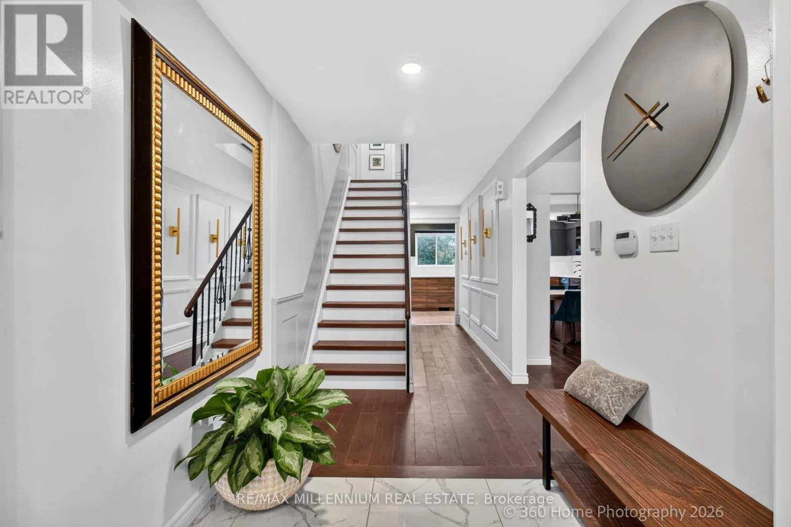 15 MARBLEMOUNT CRESCENT