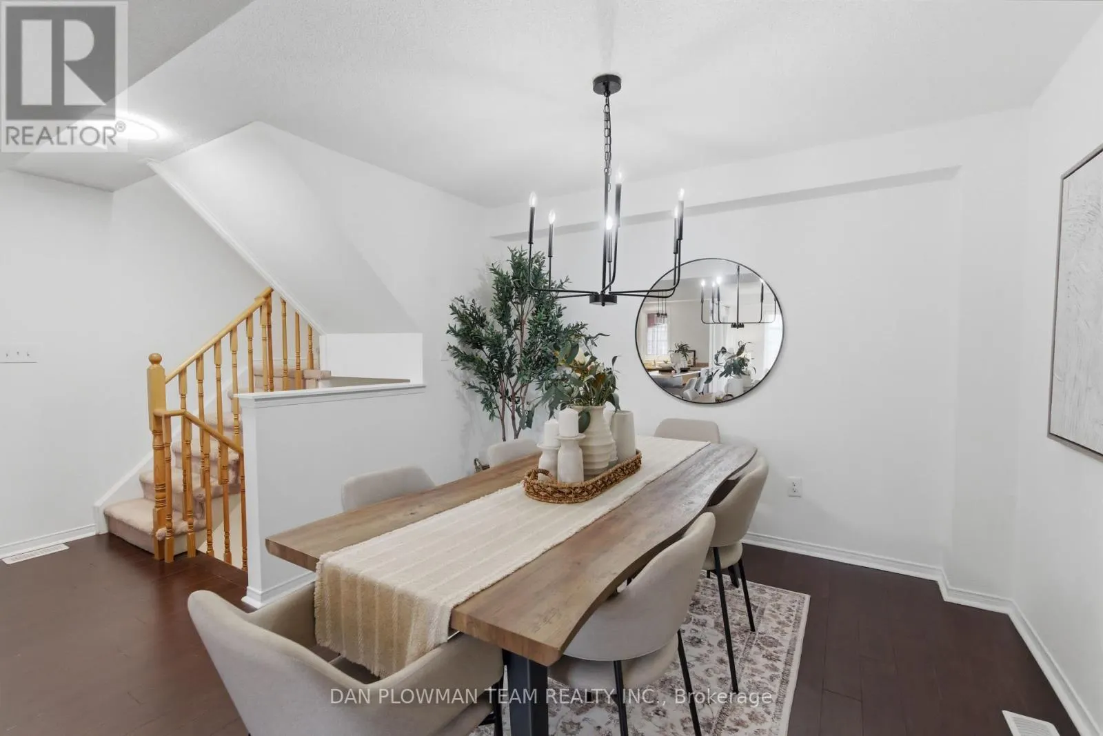 23 BLUNDEN ROAD
