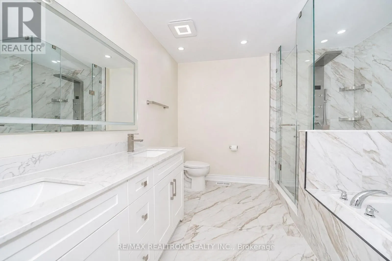 2544 BANDSMAN CRESCENT