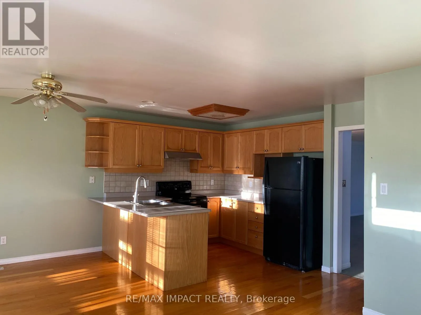MAIN - 1452 GREENVALLEY TRAIL
