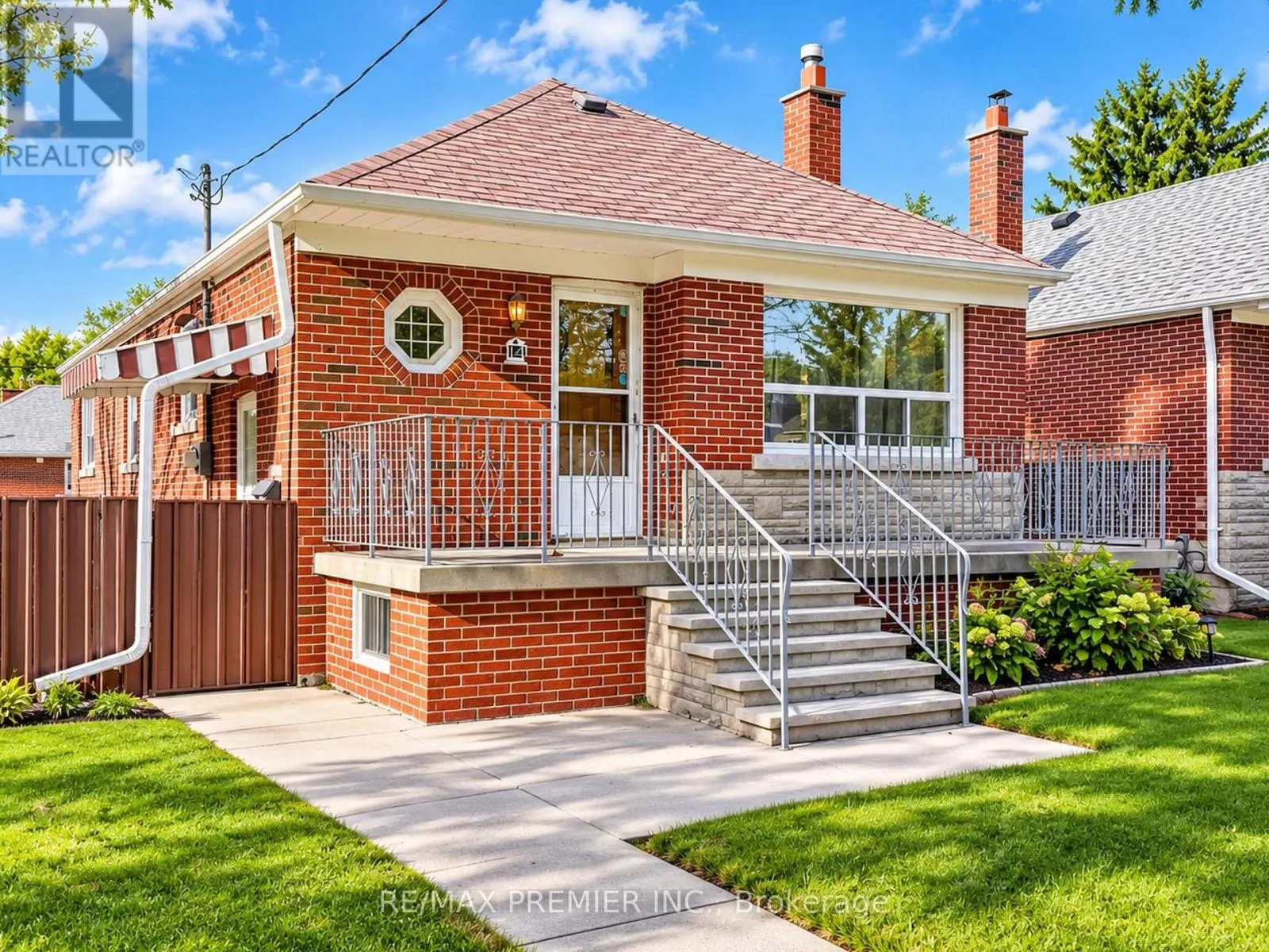 14 SHANEEN BOULEVARD