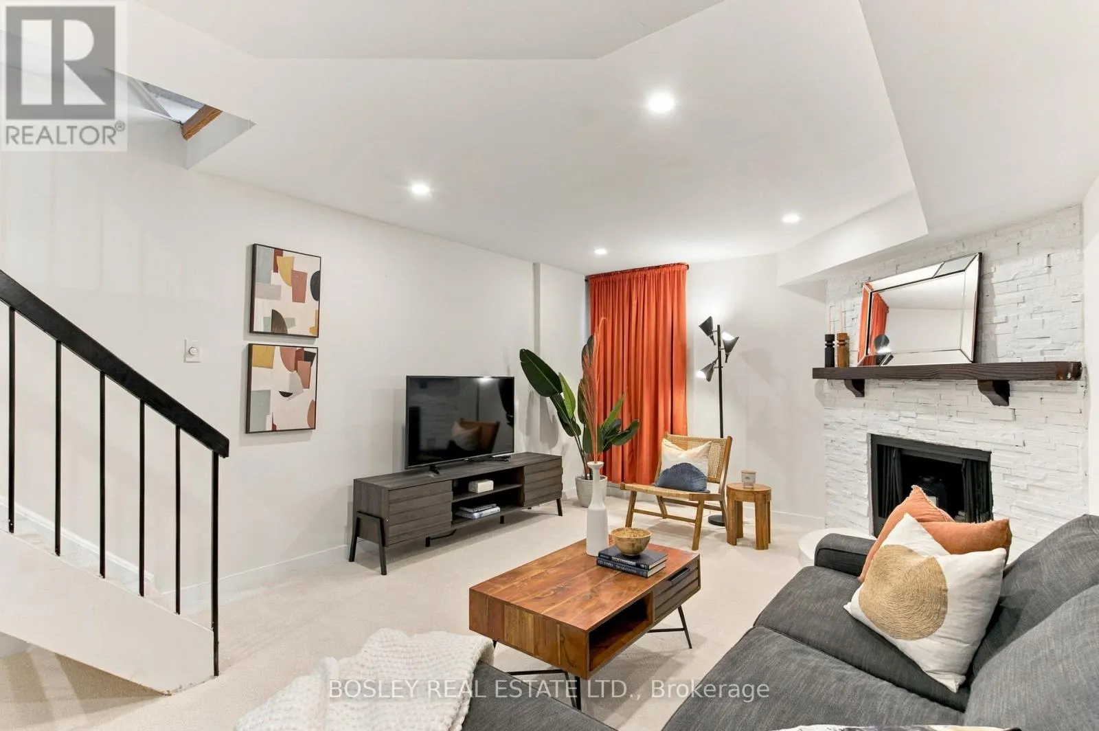 14 LOUNT STREET