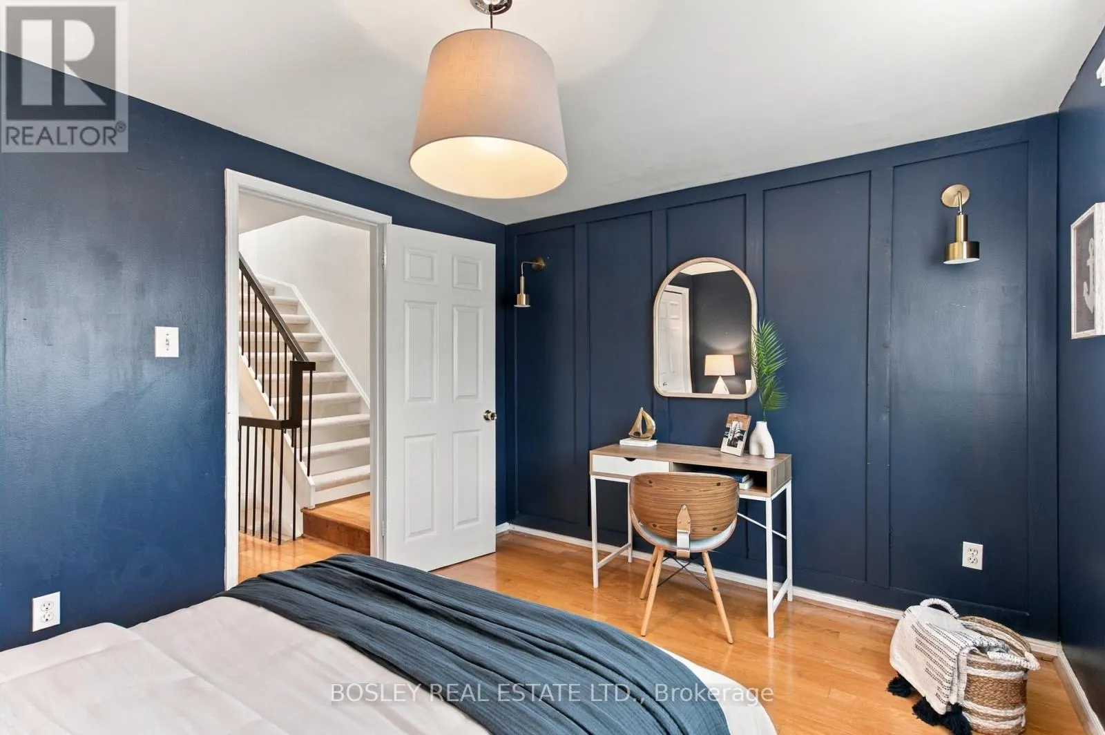 14 LOUNT STREET