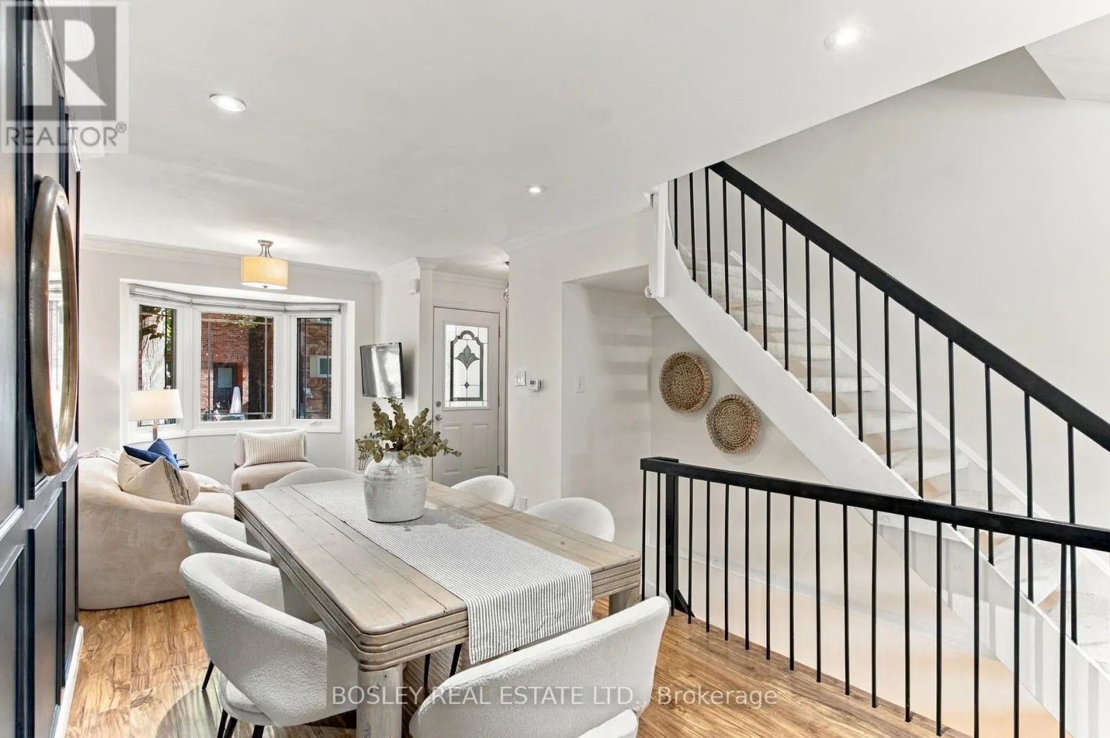 14 LOUNT STREET