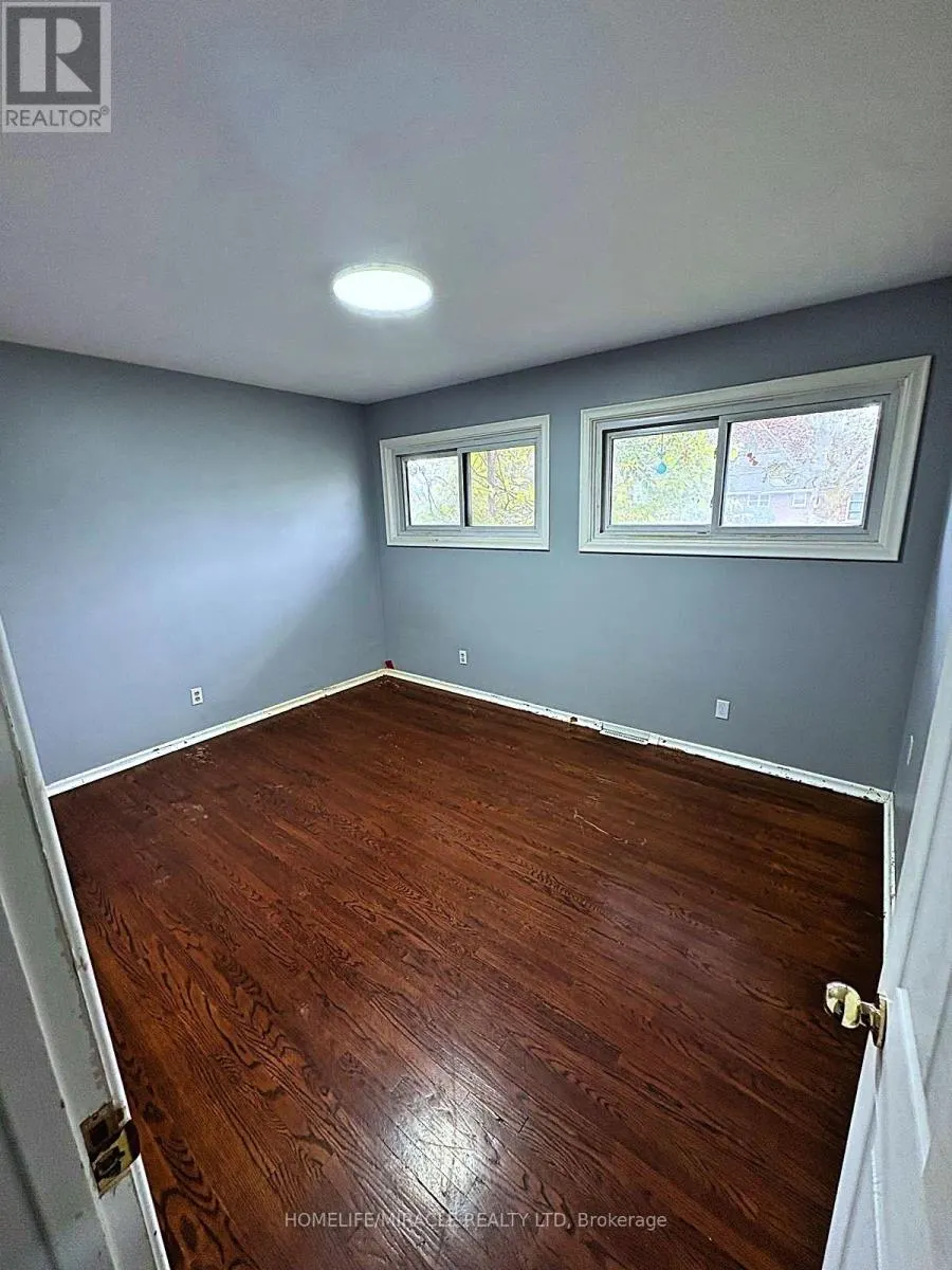 76 SWITZER DRIVE