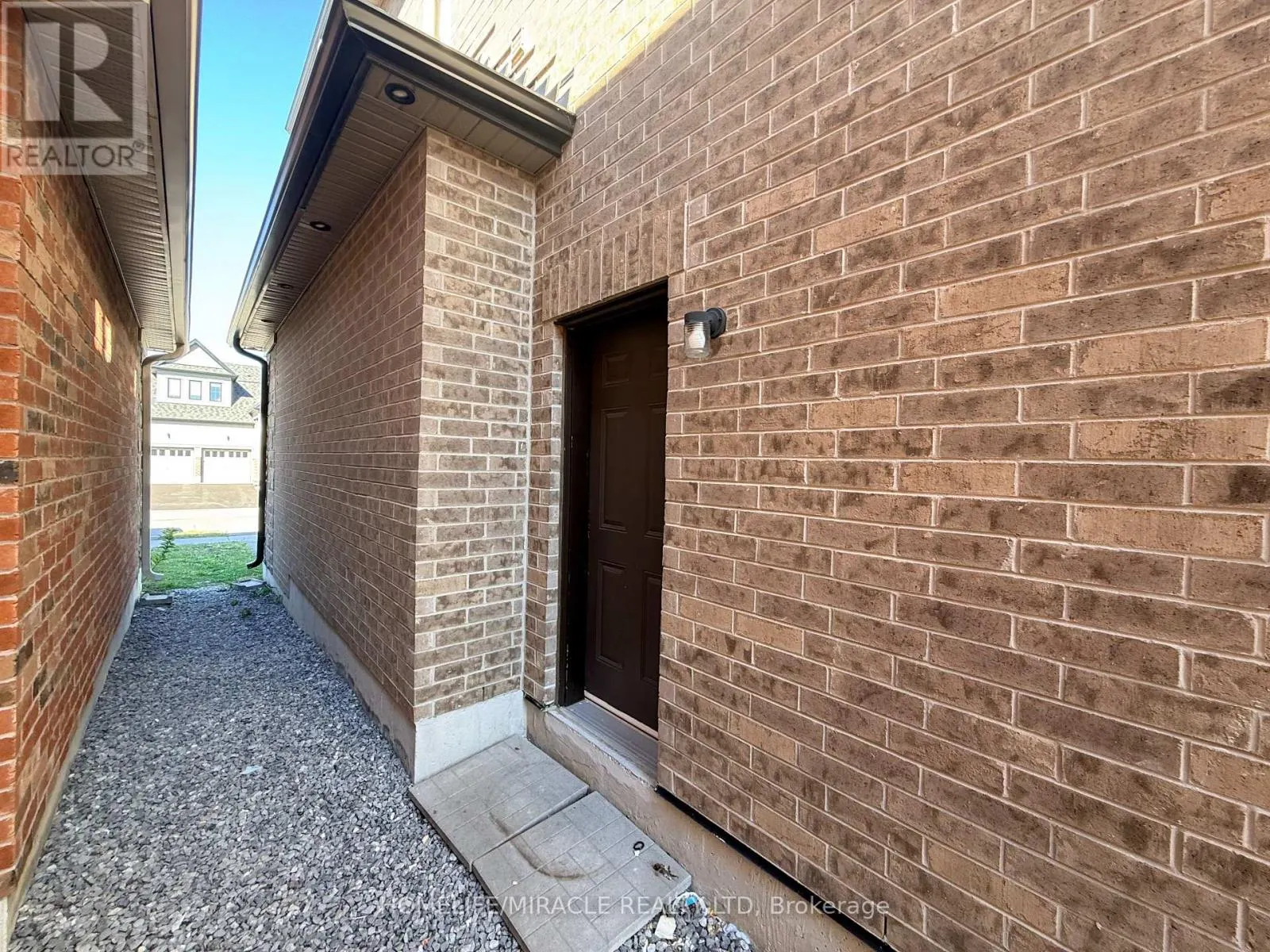 1301 APOLLO STREET