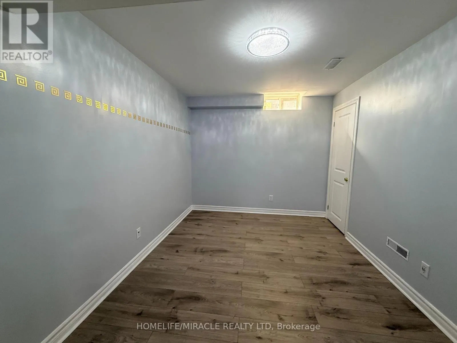 1301 APOLLO STREET