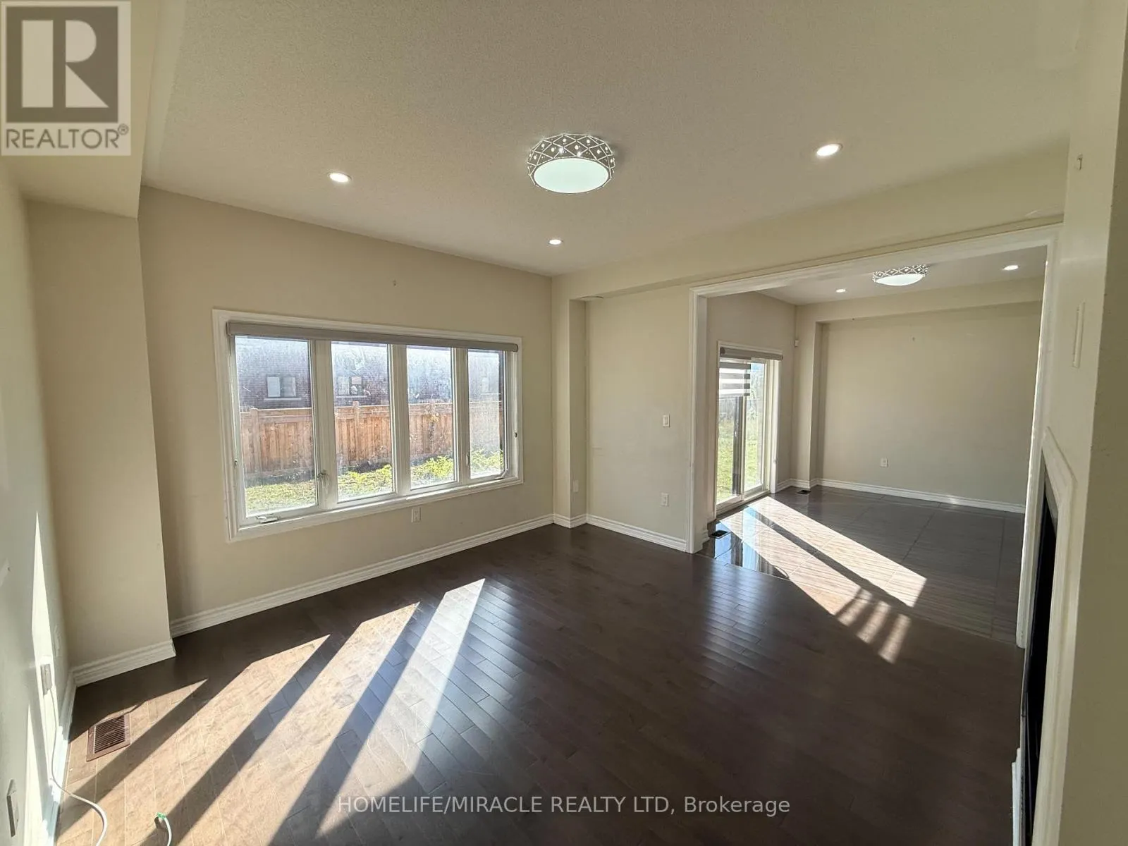 1301 APOLLO STREET