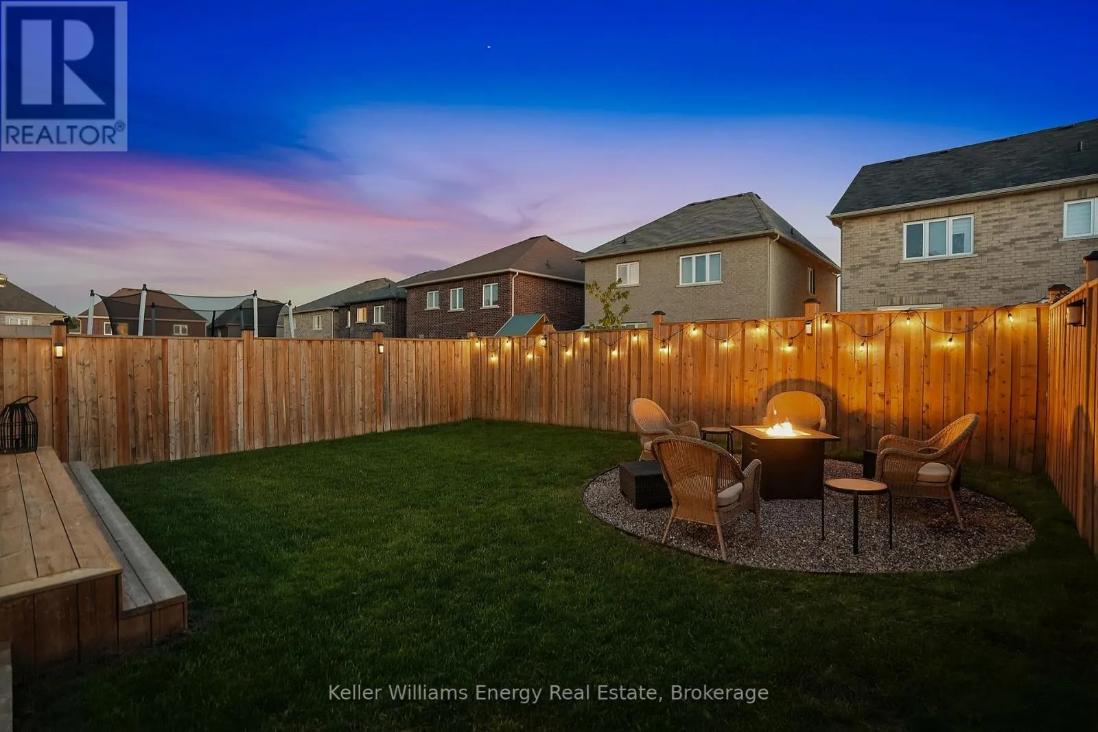 165 DOUGLAS KEMP CRESCENT