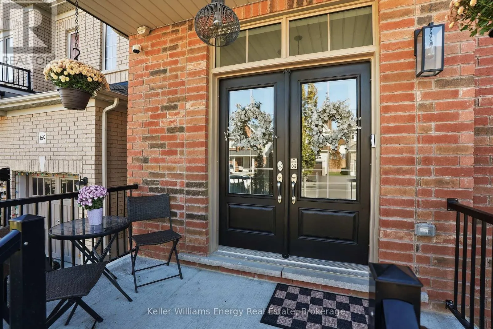 165 DOUGLAS KEMP CRESCENT