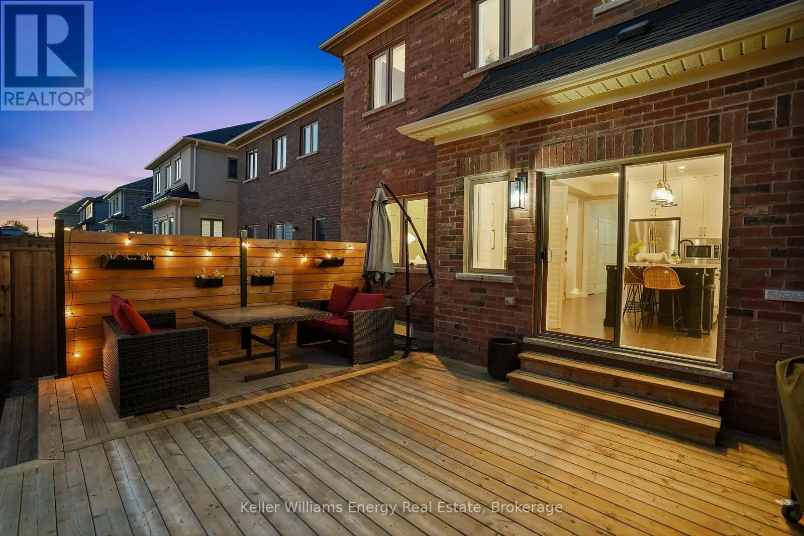 165 DOUGLAS KEMP CRESCENT