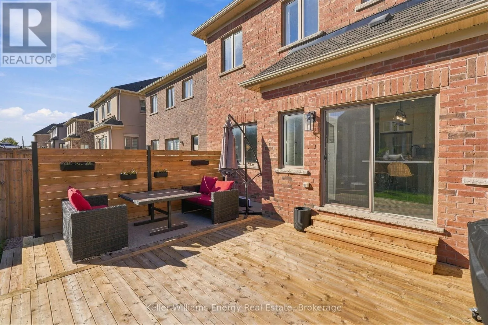 165 DOUGLAS KEMP CRESCENT