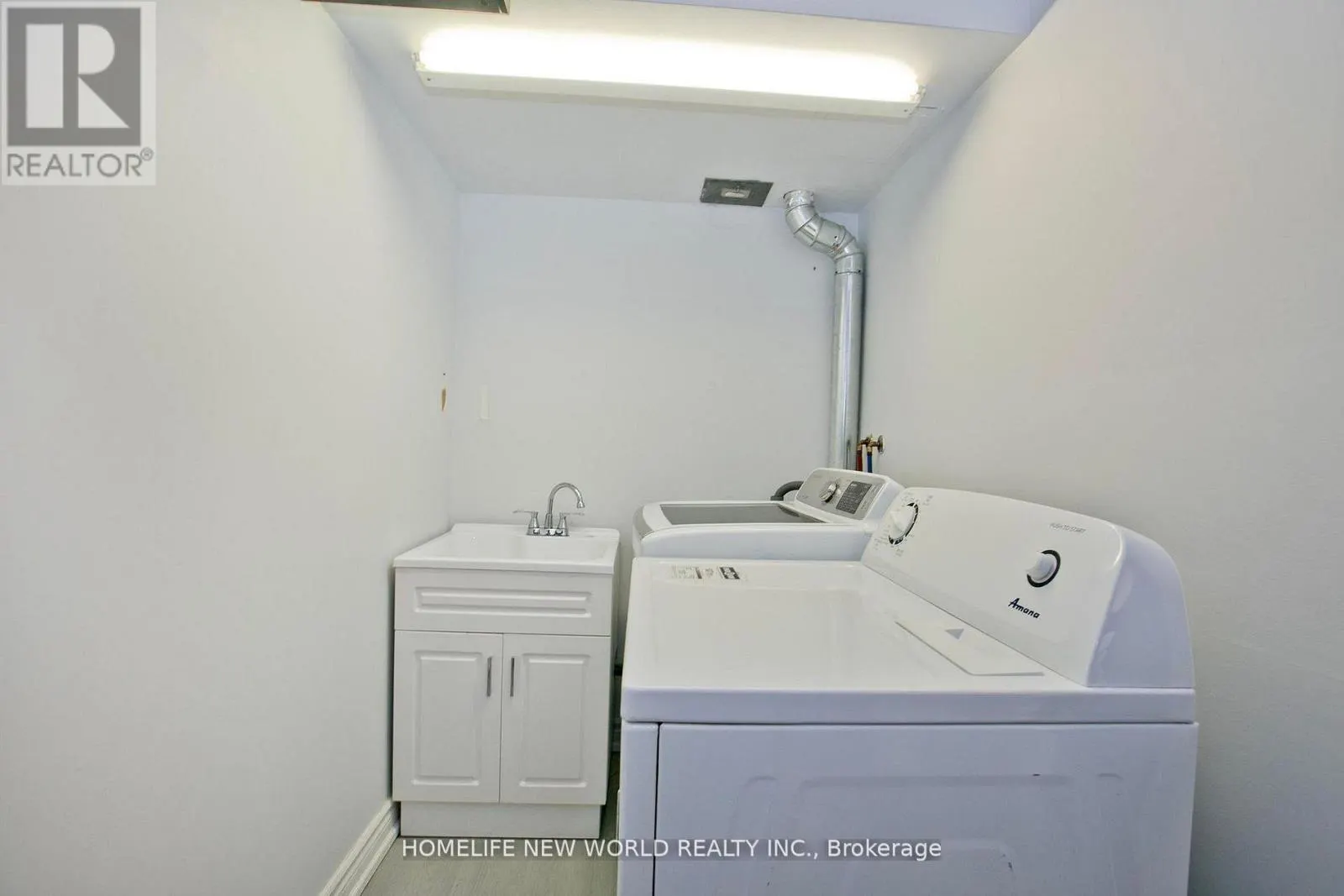 2117 - 75 BAMBURGH CIRCLE