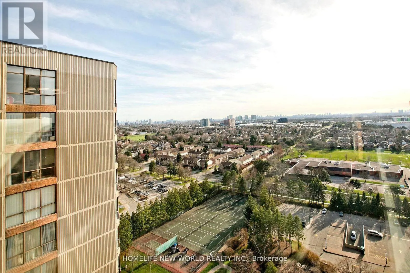 2117 - 75 BAMBURGH CIRCLE