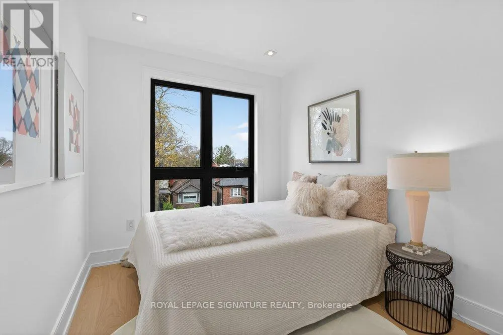 53 LESMOUNT AVENUE