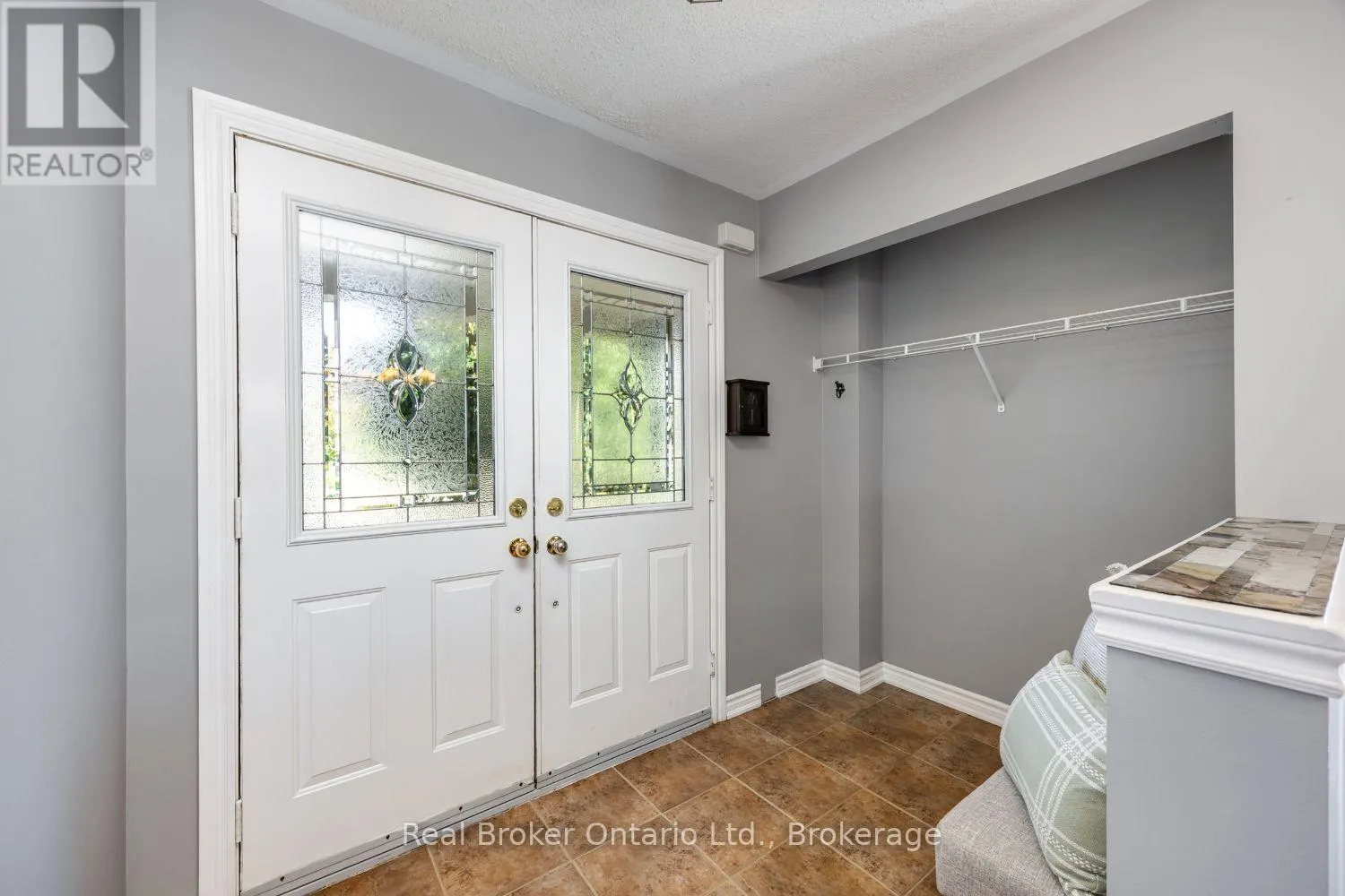 119 ALLWORTH CRESCENT
