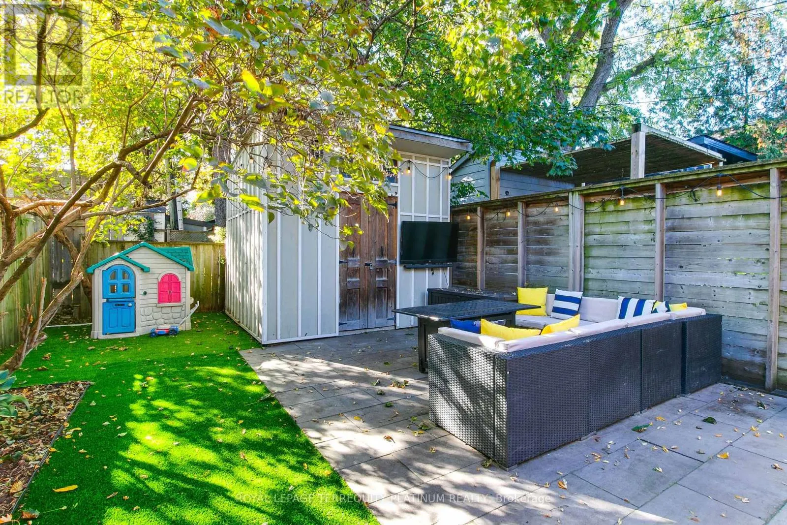 493 MORTIMER AVENUE