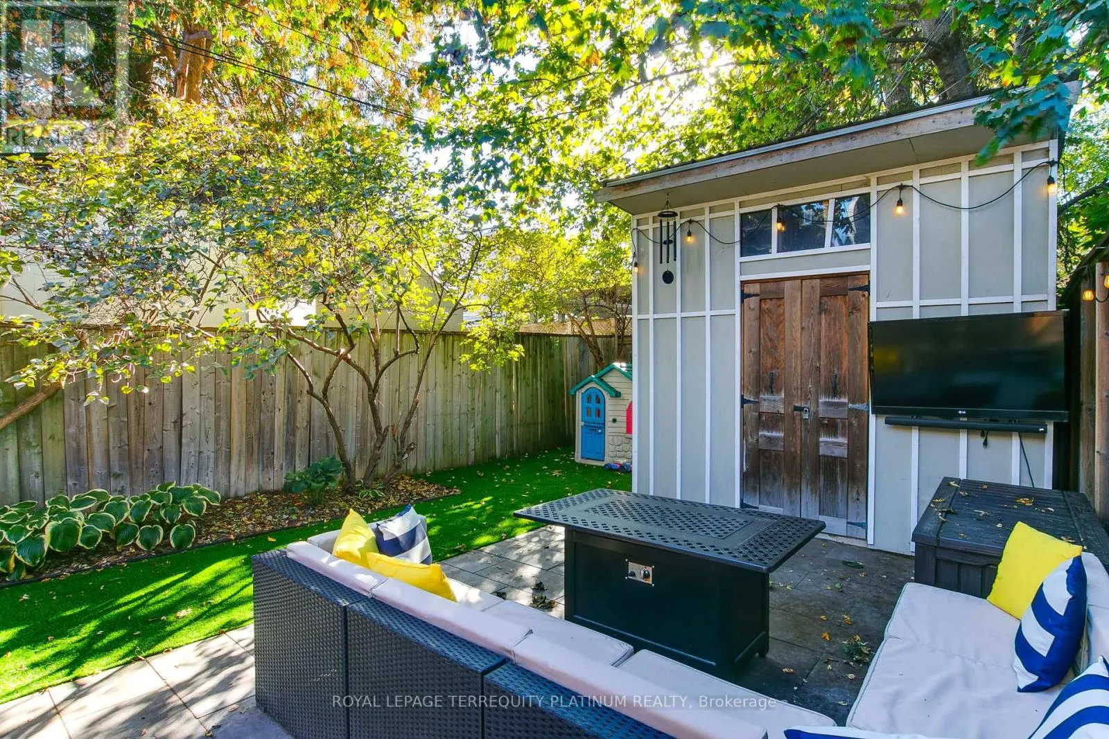 493 MORTIMER AVENUE
