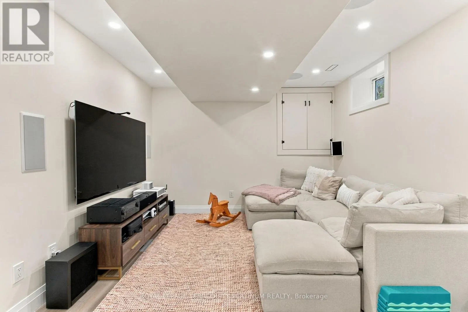 493 MORTIMER AVENUE