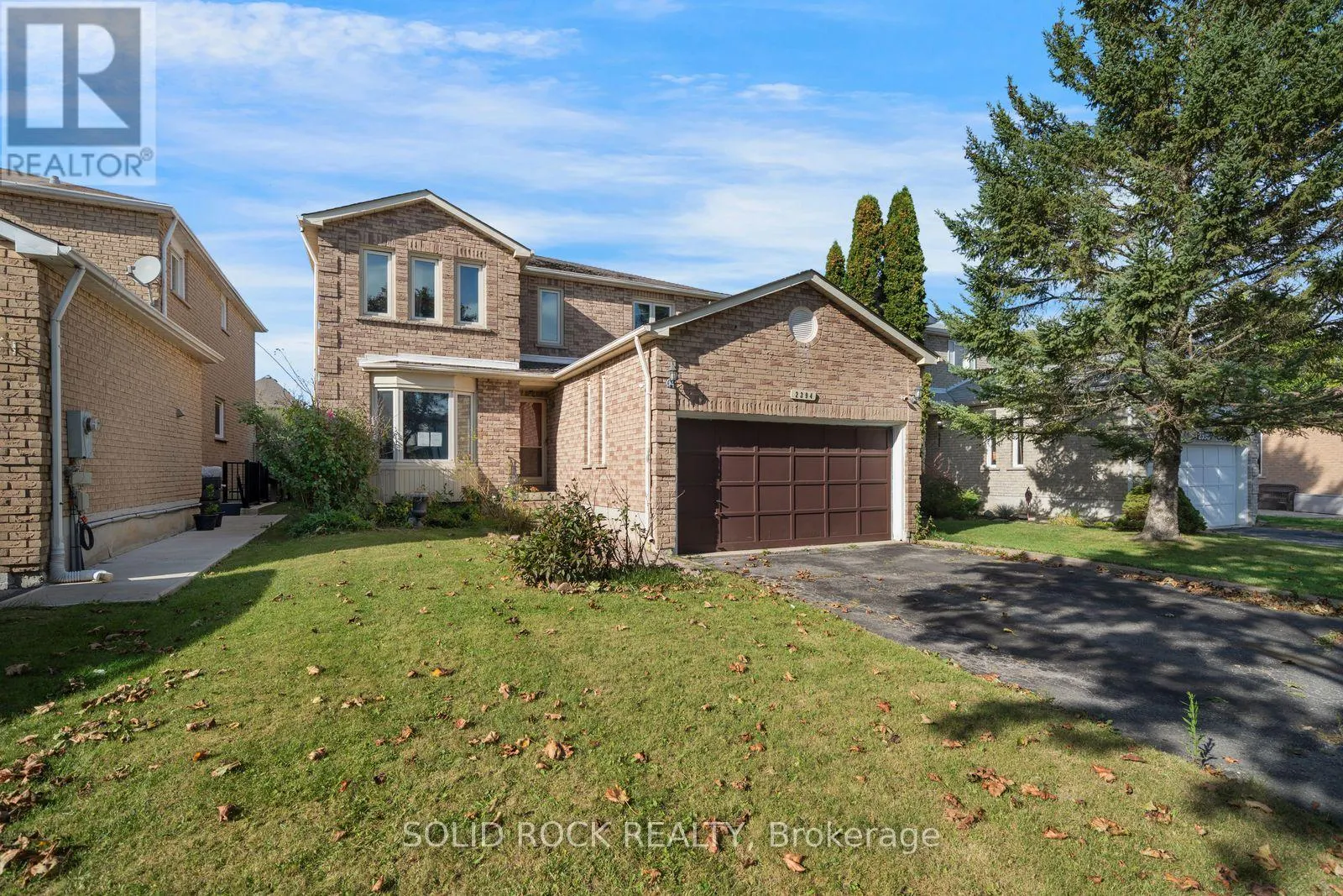 2394 STRATHMORE CRESCENT