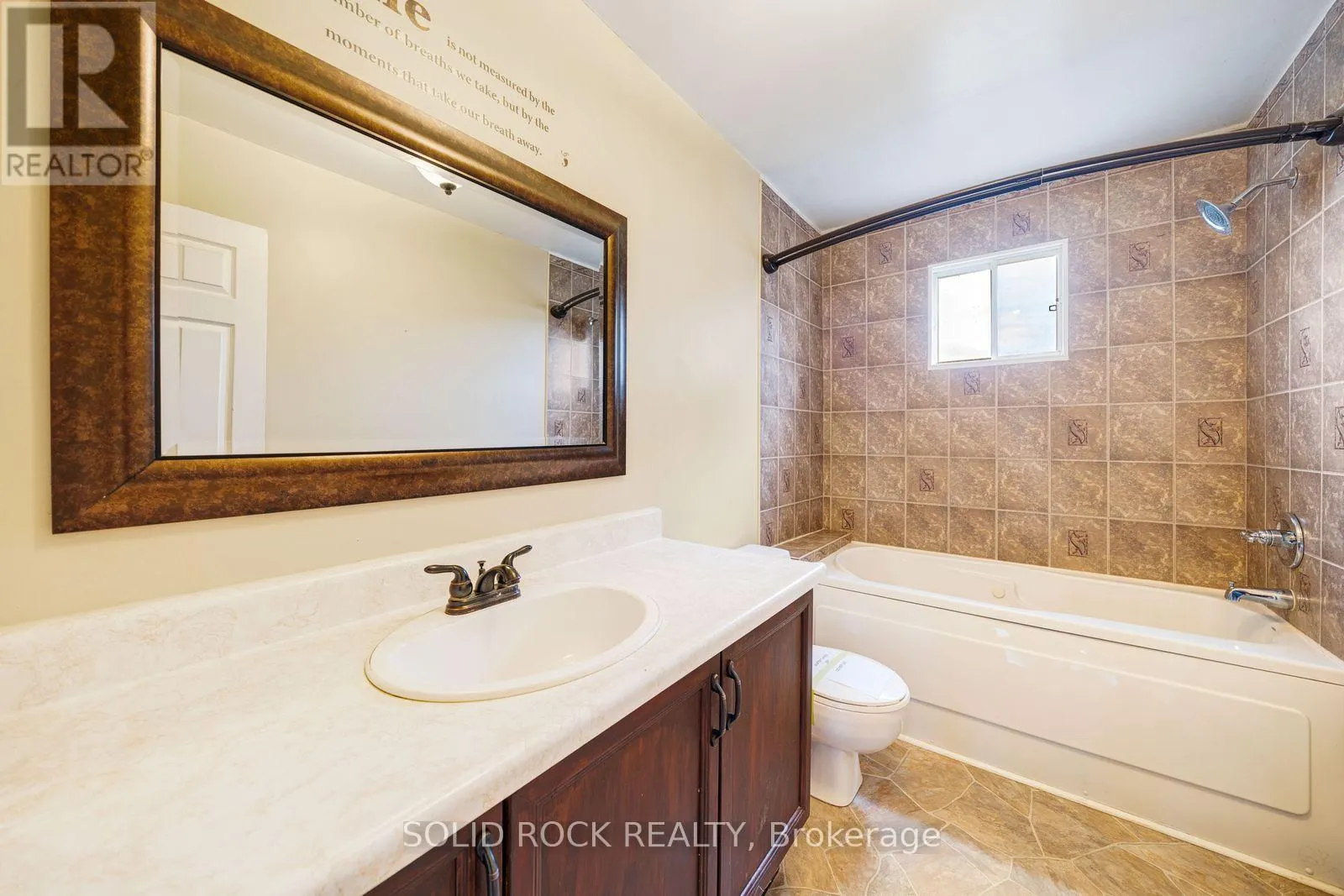 2394 STRATHMORE CRESCENT