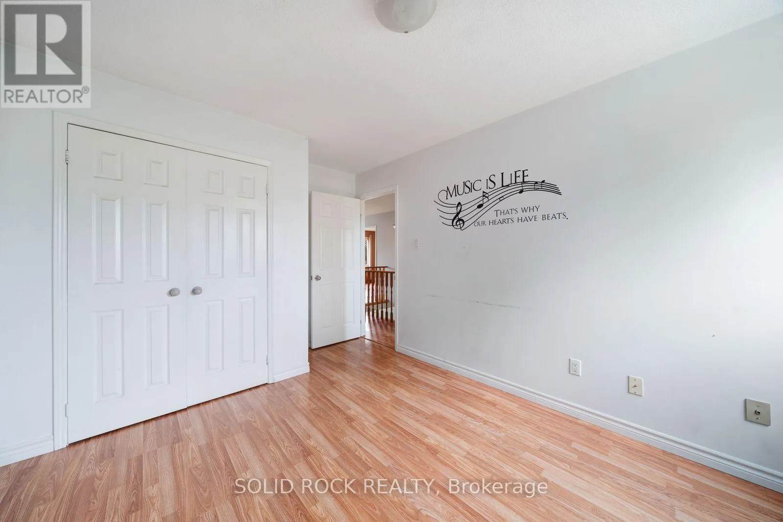 2394 STRATHMORE CRESCENT