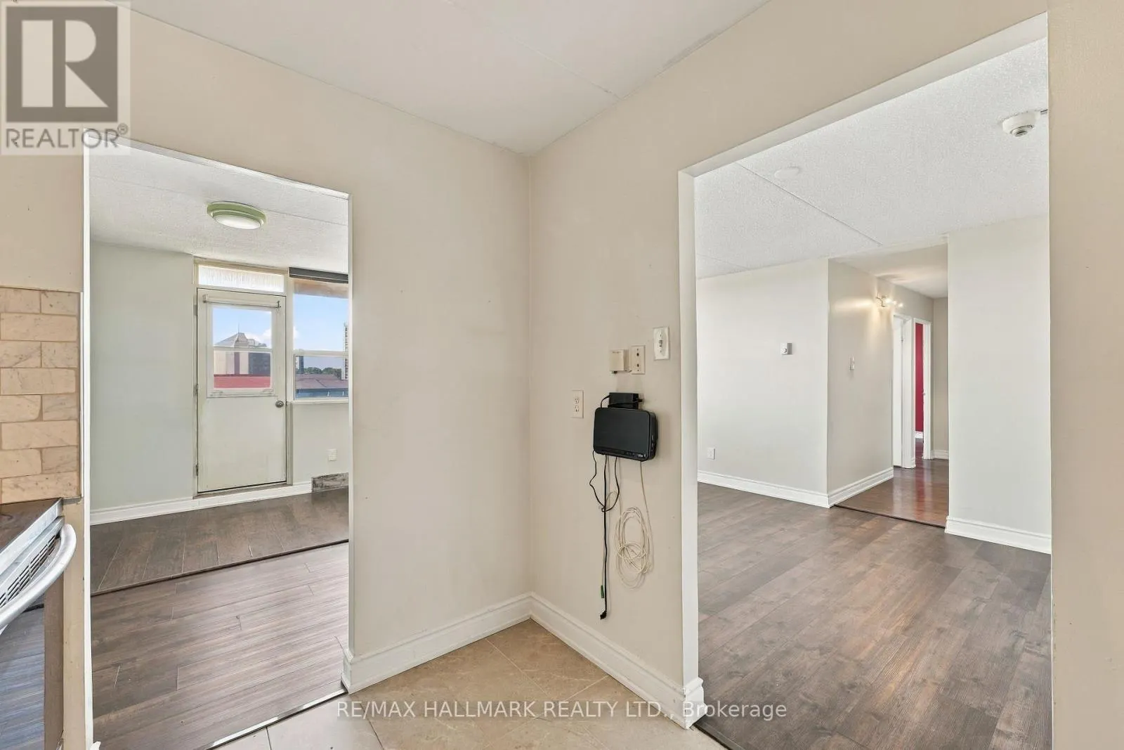 704 - 207 GALLOWAY ROAD