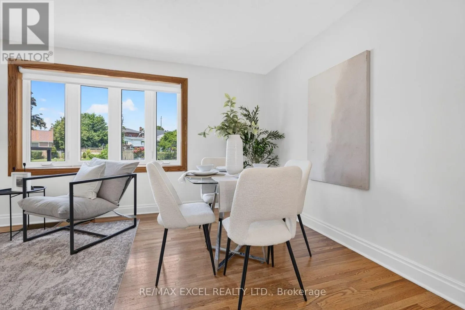23 KAWARTHA AVENUE