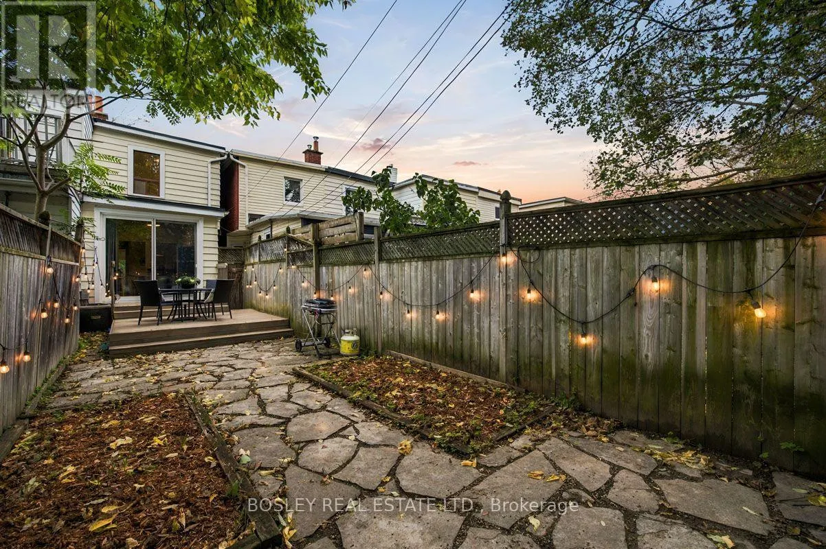 158 BASTEDO AVENUE