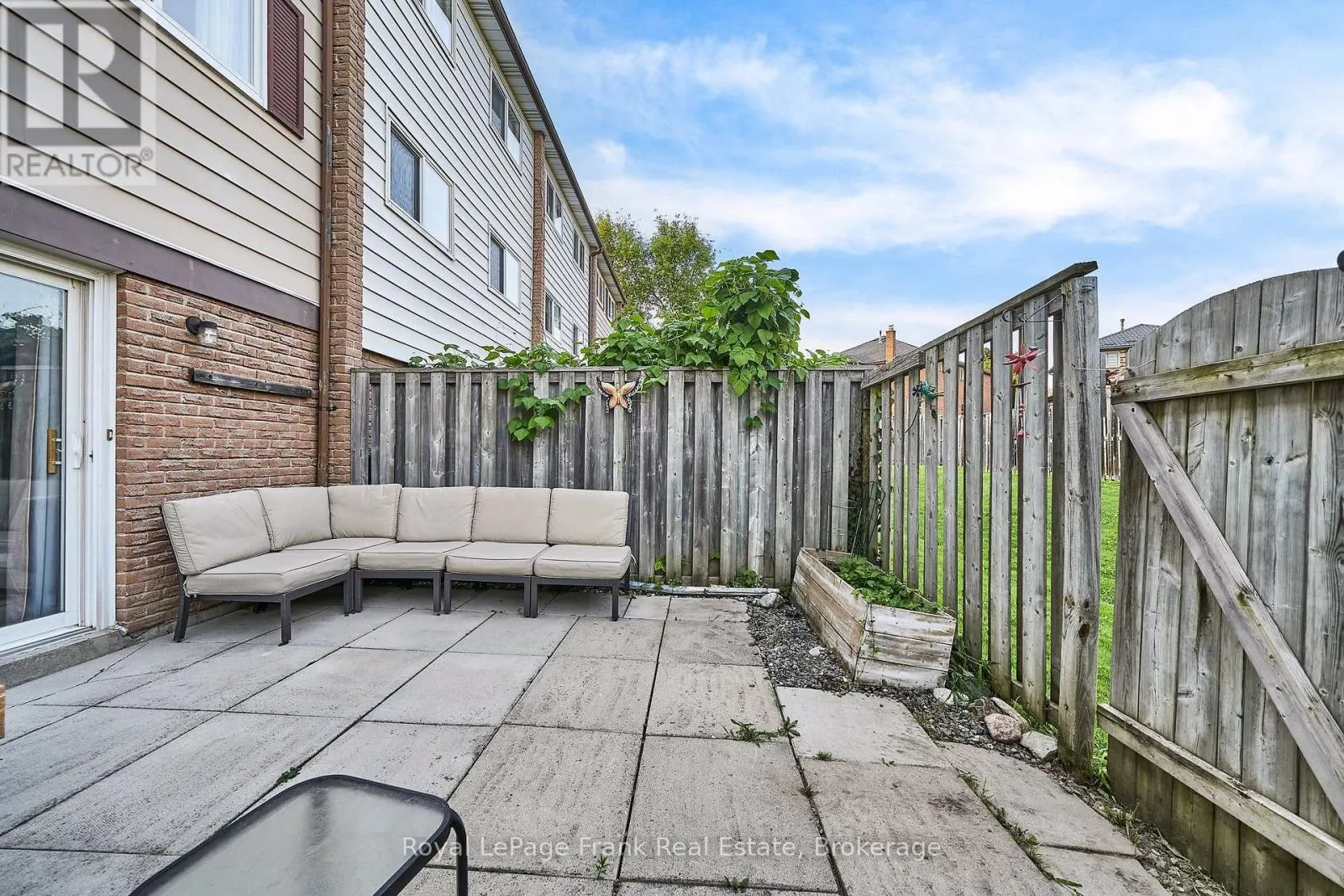 39 - 321 BLACKTHORN STREET #39