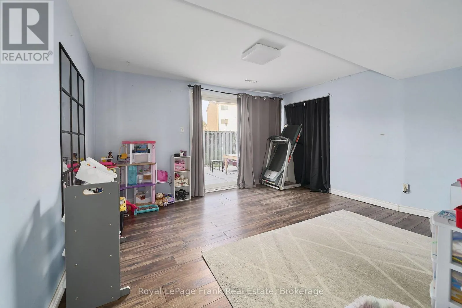 39 - 321 BLACKTHORN STREET #39