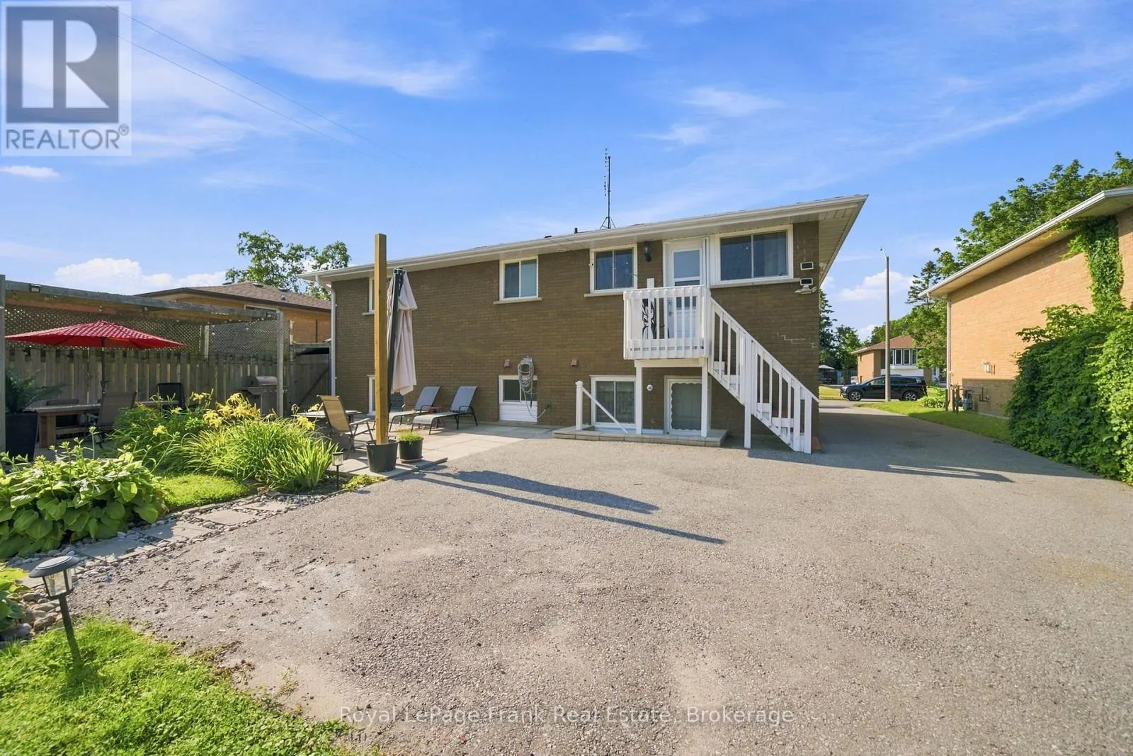 317 DWIGHT AVENUE
