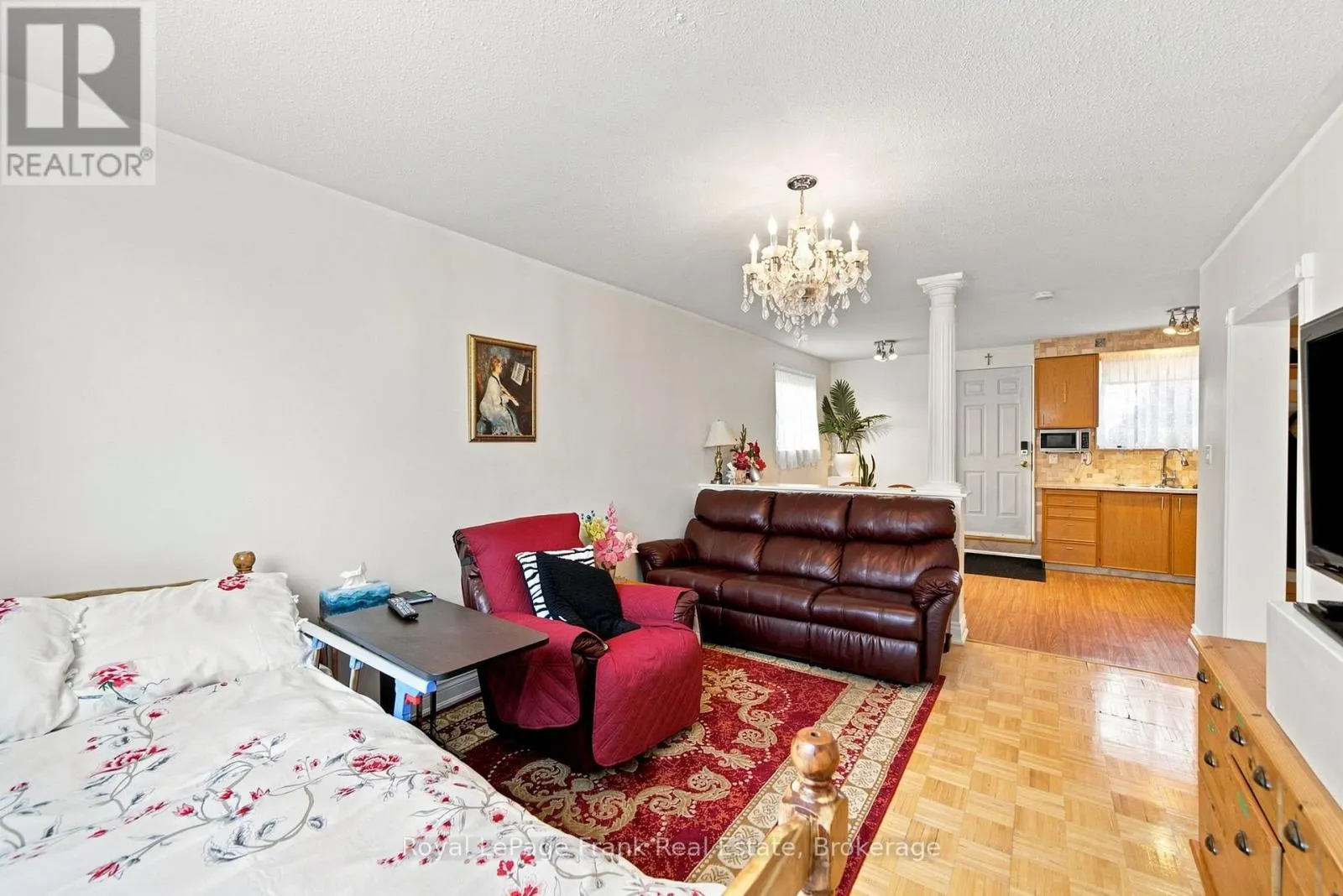 317 DWIGHT AVENUE