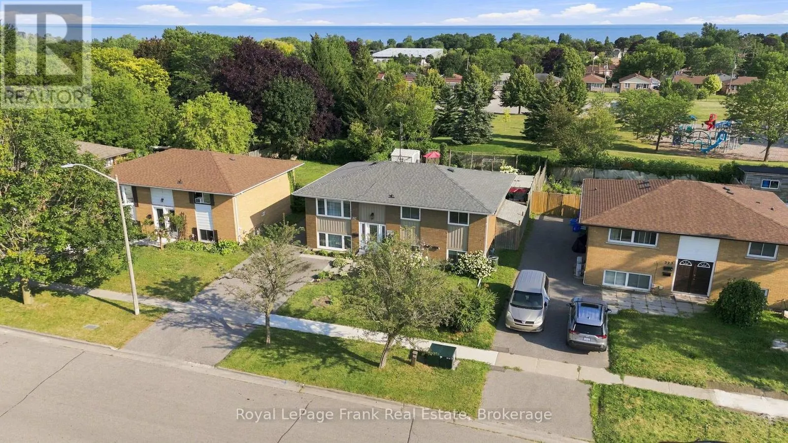 317 DWIGHT AVENUE