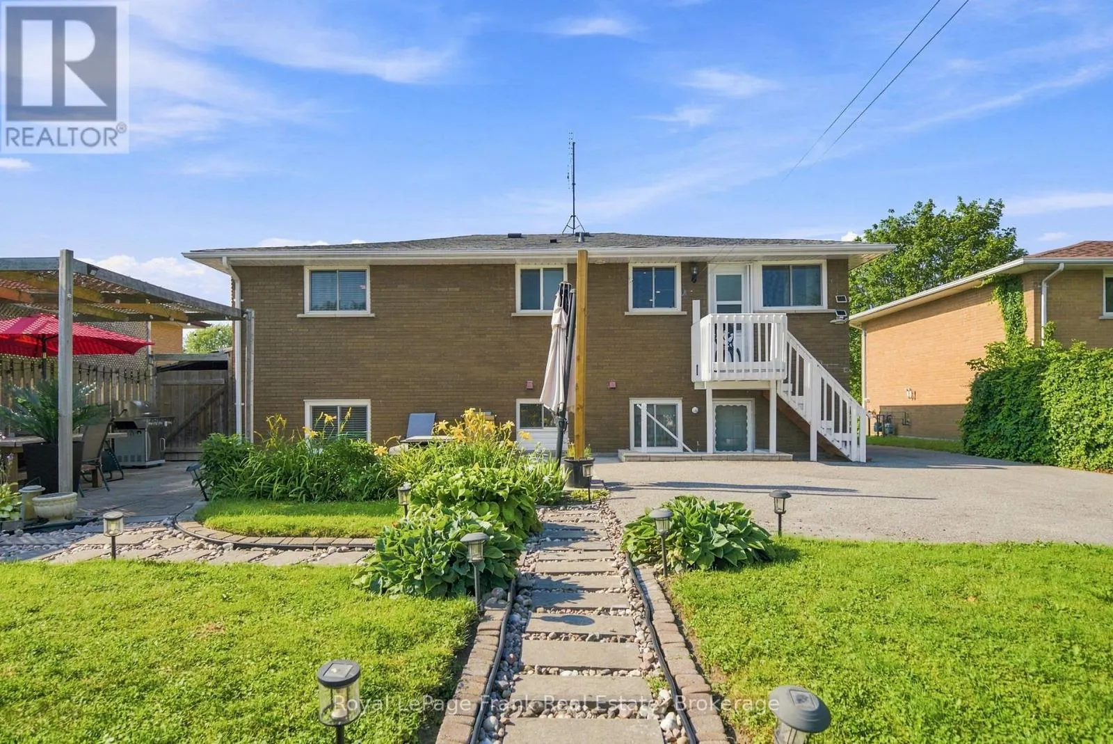 317 DWIGHT AVENUE