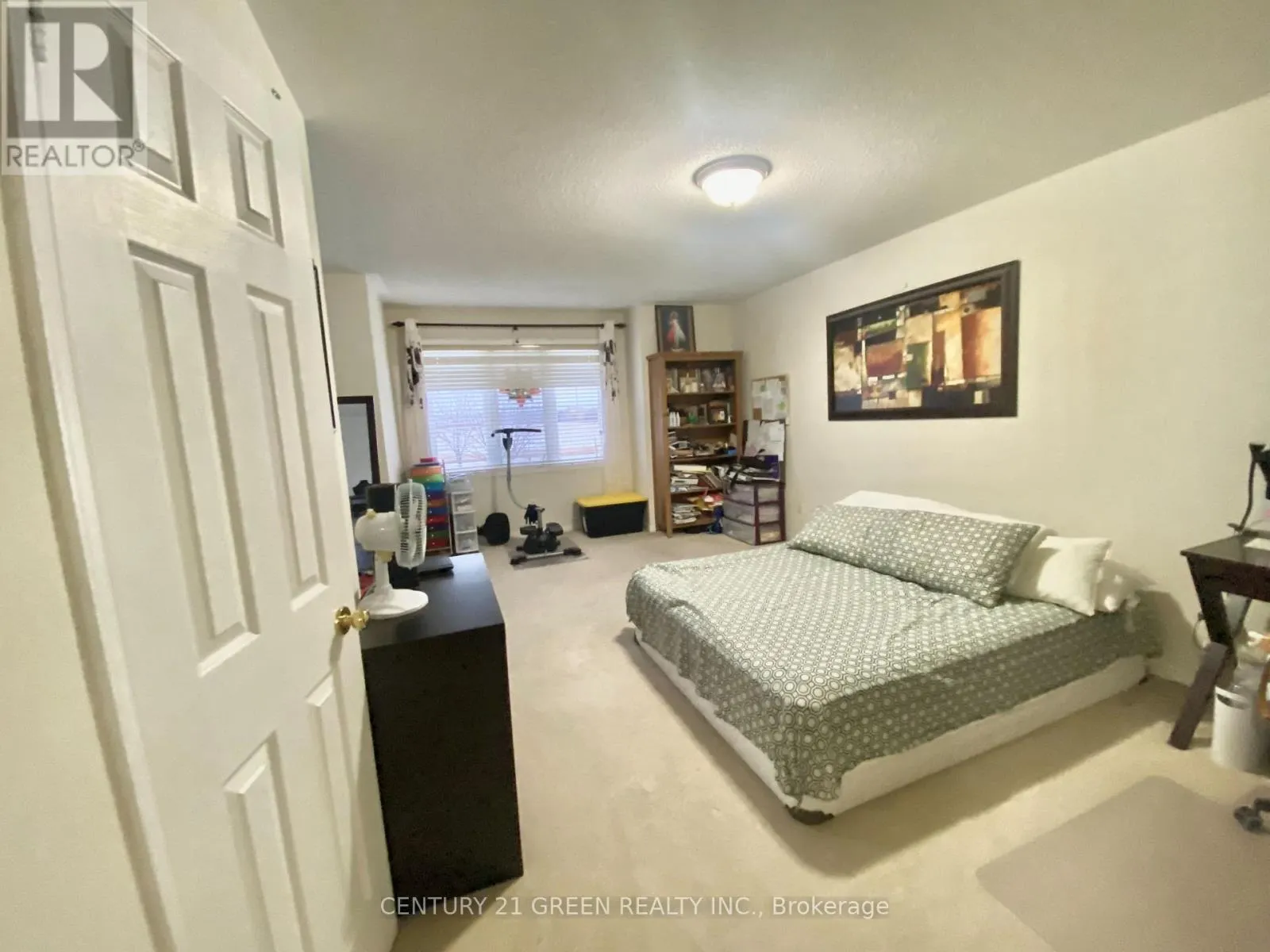 65 SILVERWOOD CIRCLE E