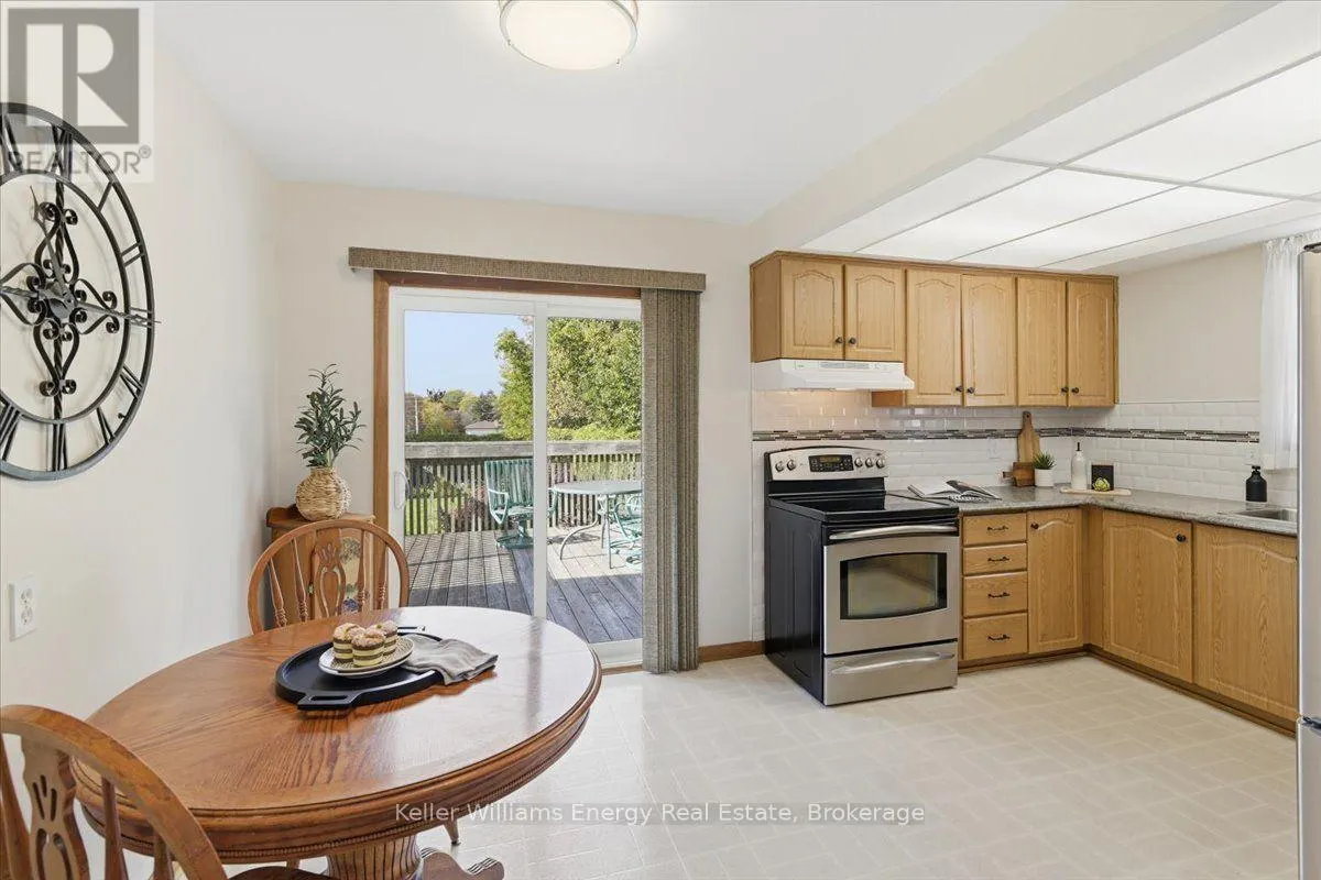 724 CLIFTON DRIVE