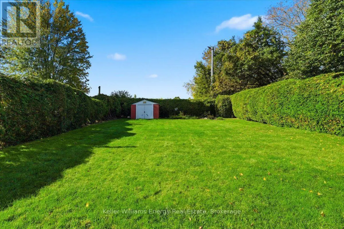 724 CLIFTON DRIVE