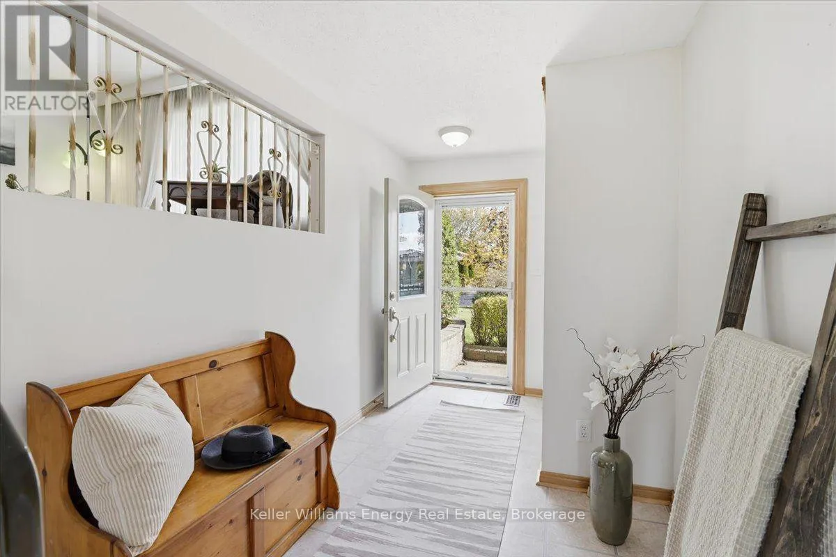 724 CLIFTON DRIVE